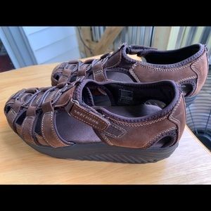 Purchased & do not wear!